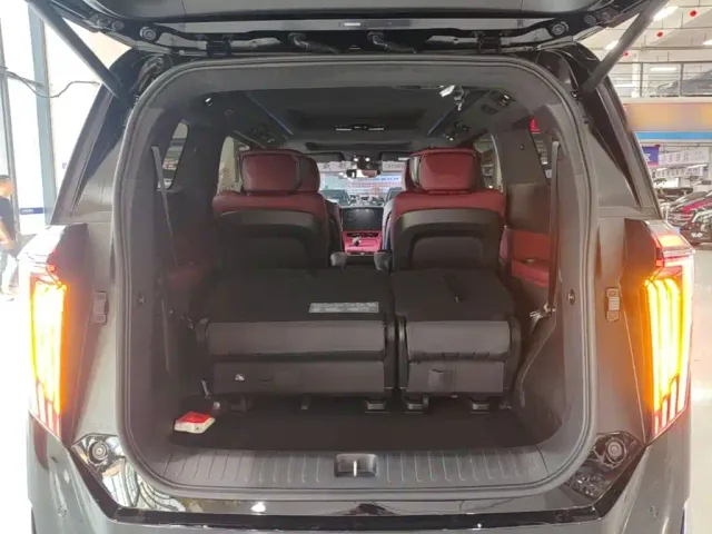 GAC Trumpchi M8 — Фото автомобиля 18