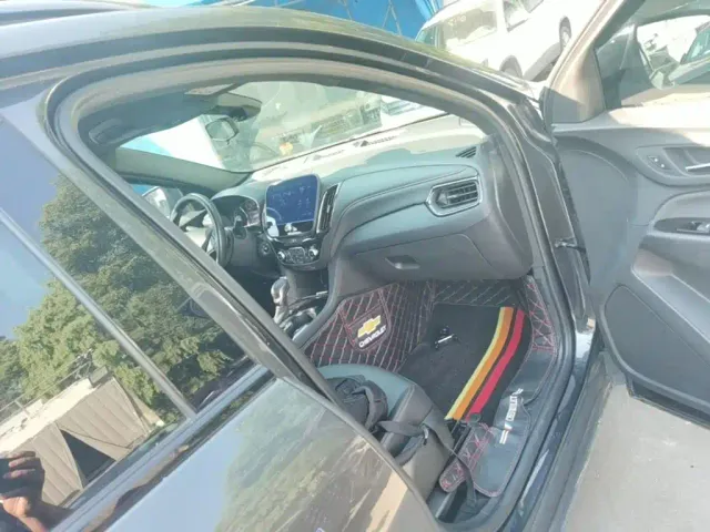 Chevrolet Equinox — Фото автомобиля 19