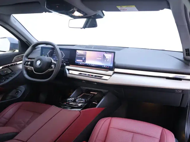 BMW 5 Series — Фото автомобиля 20