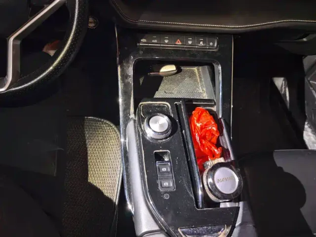 Haval H6 — Фото автомобиля 16