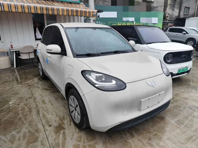 Wuling Bingo — Фото автомобиля 2