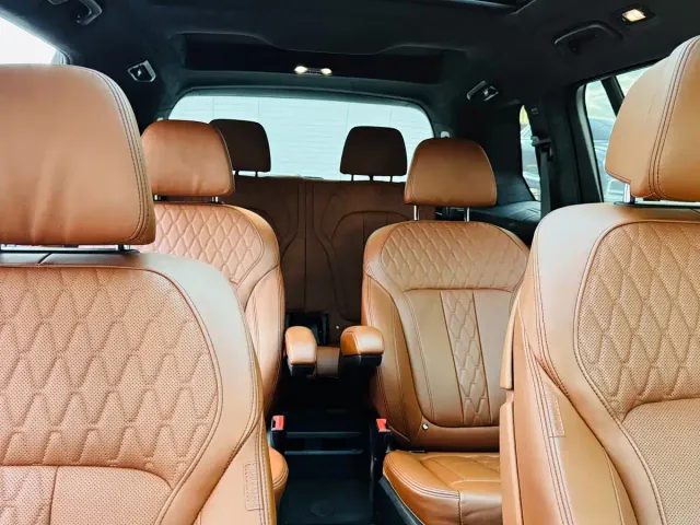 BMW X7 — Фото автомобиля 12