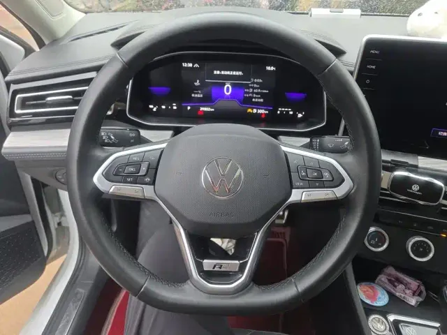 Volkswagen Sagitar — Фото автомобиля 11