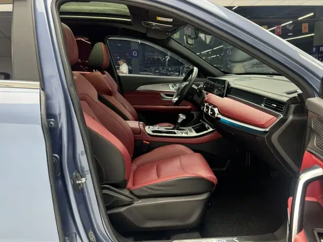 Jetour X70 Plus — Фото автомобиля 10