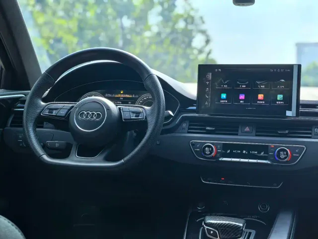 Audi A4L — Фото автомобиля 10