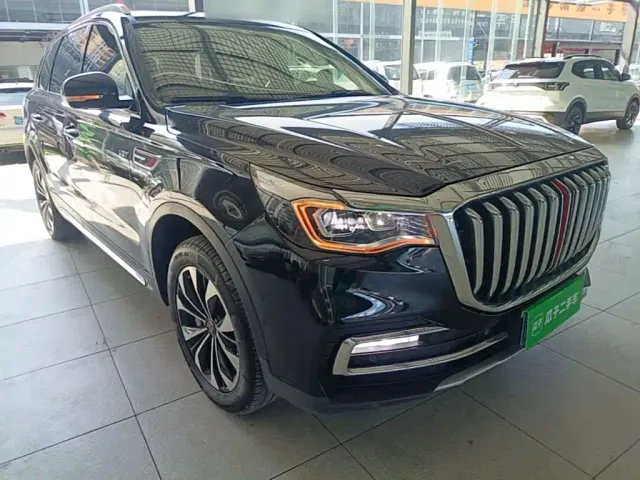 Hongqi HS7 — Фото автомобиля 3