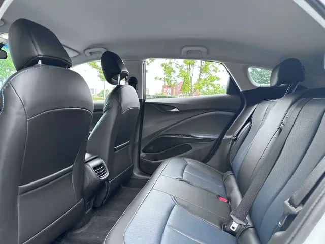 Buick Velite 6 — Фото автомобиля 6