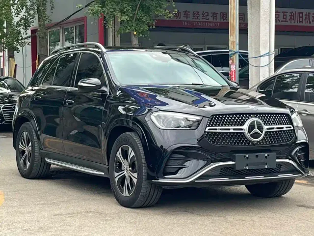 Mercedes-Benz GLE-Class — Фото автомобиля 5