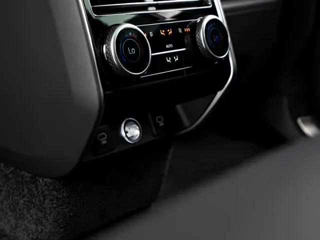 Land Rover Range Rover — Фото автомобиля 15