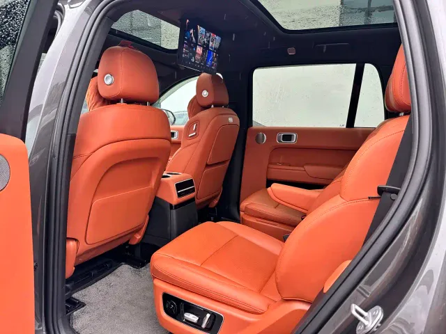 Li Auto L9 — Фото автомобиля 6