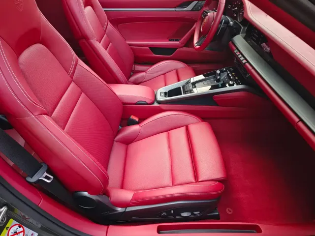 Porsche 911 — Фото автомобиля 14