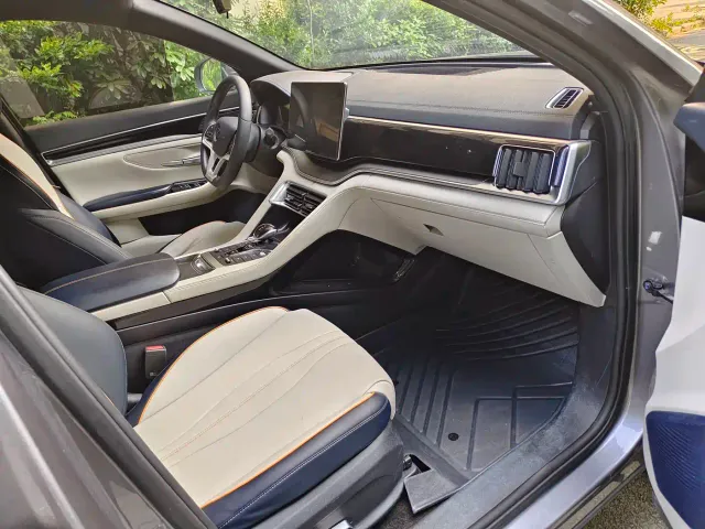 BYD Song PLUS — Фото автомобиля 10