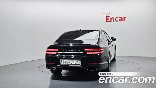 Genesis G80 Бензин 2.5 турбо AWD — Фото автомобиля 4