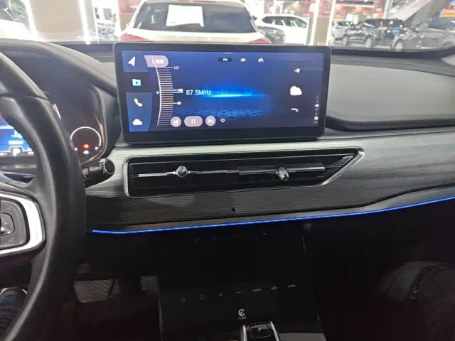 Chery Tiggo 8 — Фото автомобиля 12