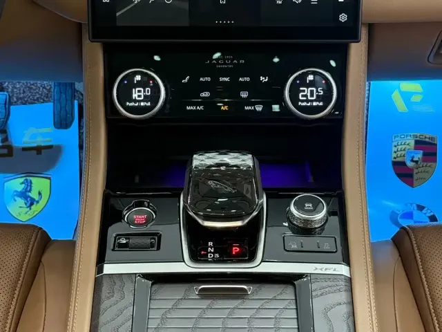 Jaguar XFL — Фото автомобиля 6