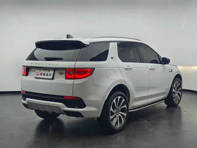 Land Rover Discovery Sport — Фото автомобиля 14