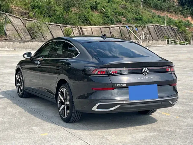 Volkswagen Lamando — Фото автомобиля 2