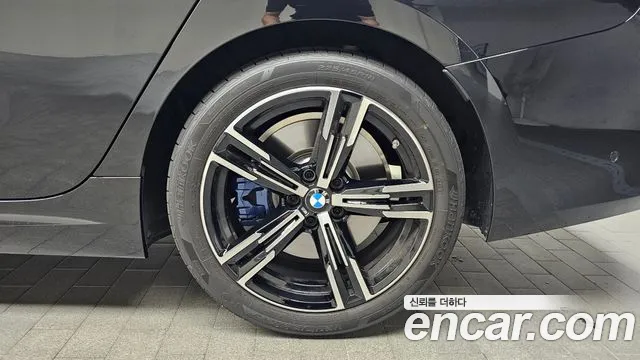 BMW 3-Series 3 серия (G20) 320i M Sport — Фото автомобиля 21
