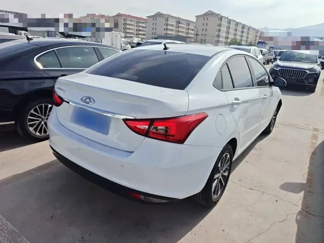 Chery Arrizo 5 — Фото автомобиля 6