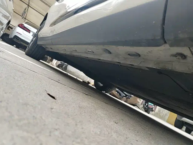 IM Motors LS6 — Фото автомобиля 20