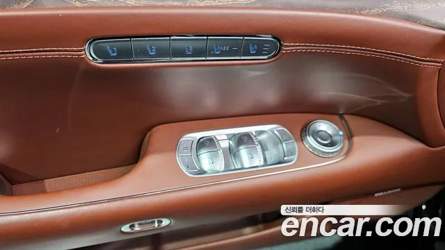 Genesis G90 Бензин 3.5 турбо AWD — Фото автомобиля 20