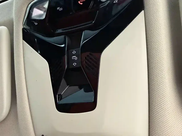 BMW X1 — Фото автомобиля 14