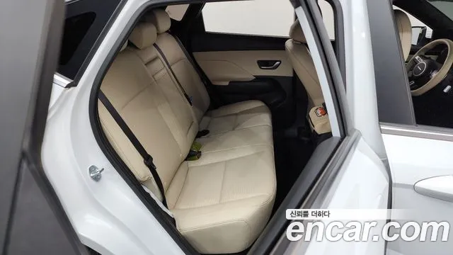 Hyundai Kona — Фото автомобиля 8