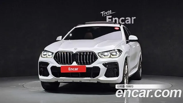 BMW X6 — Фото автомобиля 2
