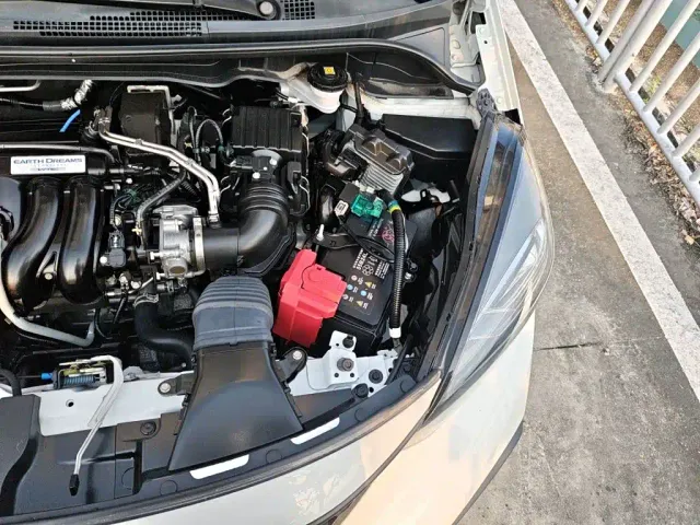 Honda Fit — Фото автомобиля 21