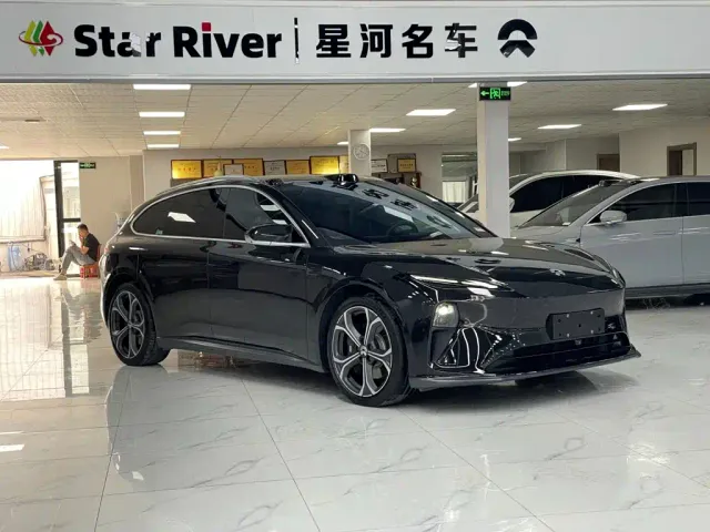 Nio ET5 Touring — Фото автомобиля 3