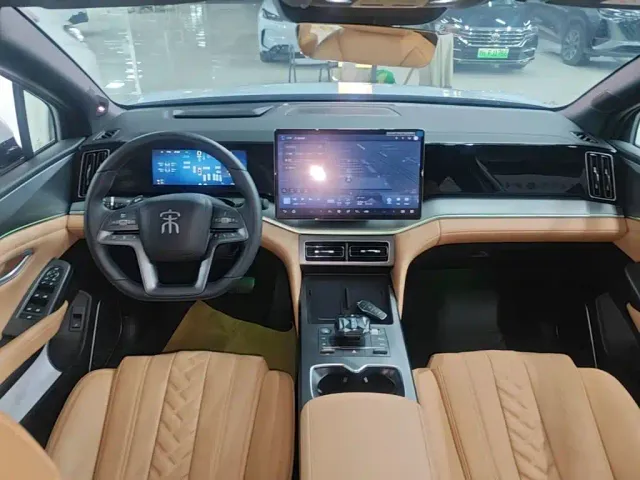 BYD Song L DM-i — Фото автомобиля 5