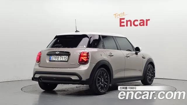 MINI Cooper — Фото автомобиля 2