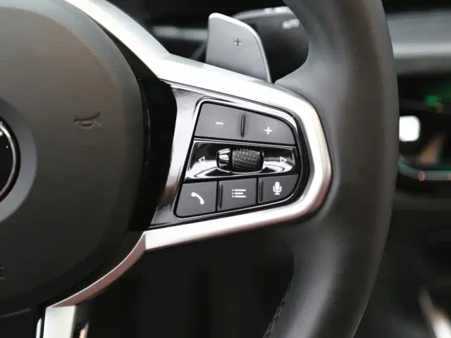 BMW 3 Series — Фото автомобиля 17