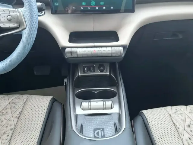 BYD Dolphin — Фото автомобиля 11