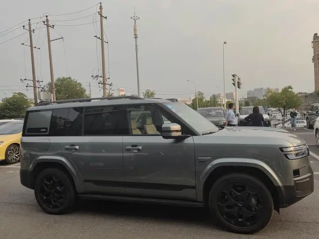 BYD FangChengBao Titanium 7 — Фото автомобиля 4