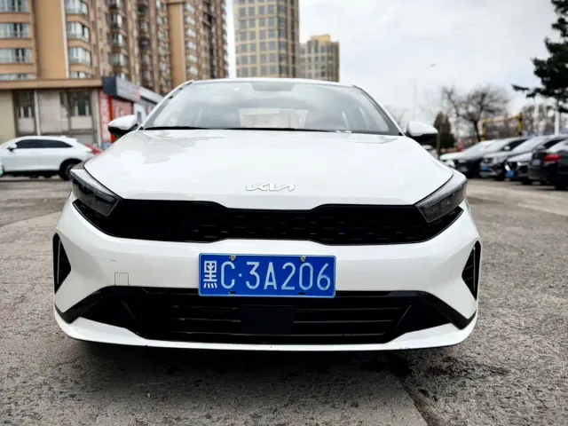 Kia K3 — Фото автомобиля 2