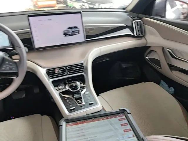 BYD Song Pro — Фото автомобиля 12