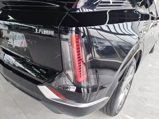 Cadillac Optiq — Фото автомобиля 7