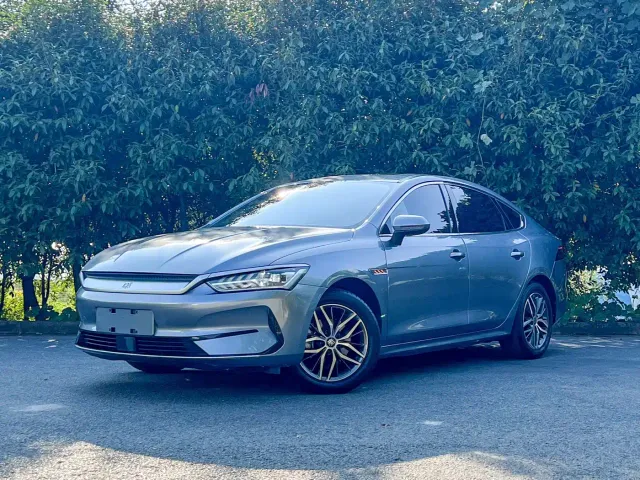 Фотография автомобиля — BYD Qin PLUS