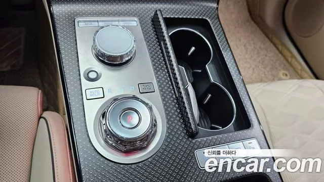 Genesis G80 Бензин 3.5 турбо AWD — Фото автомобиля 8