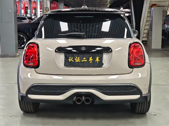MINI Hatch — Фото автомобиля 6