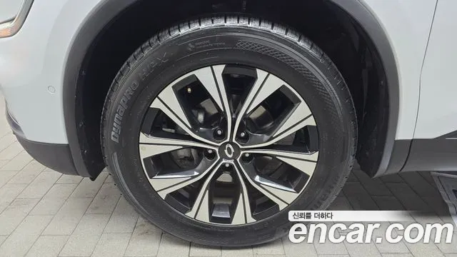 Renault-KoreaSamsung QM6 Новый QM6 2.0 GDe LE Signature 2WD — Фото автомобиля 5