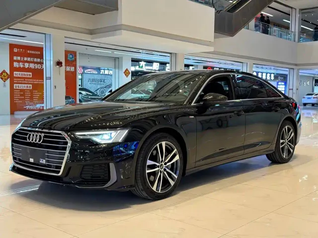 Фотография автомобиля — Audi A6L