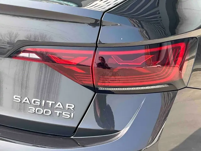 Volkswagen Sagitar — Фото автомобиля 11