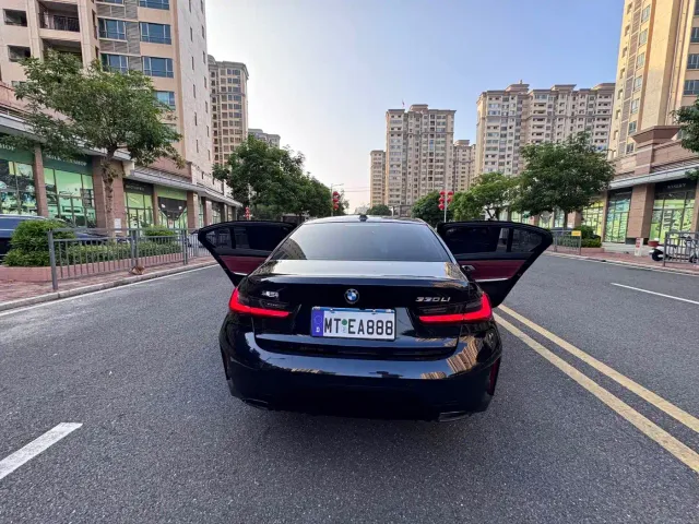 BMW 3 Series — Фото автомобиля 26