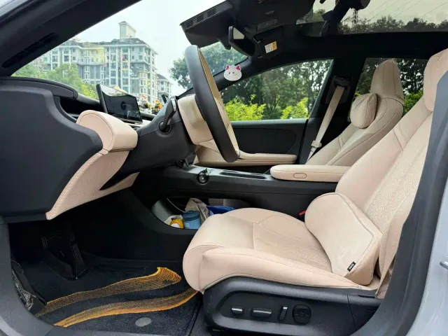 Nio ET5 Touring — Фото автомобиля 4