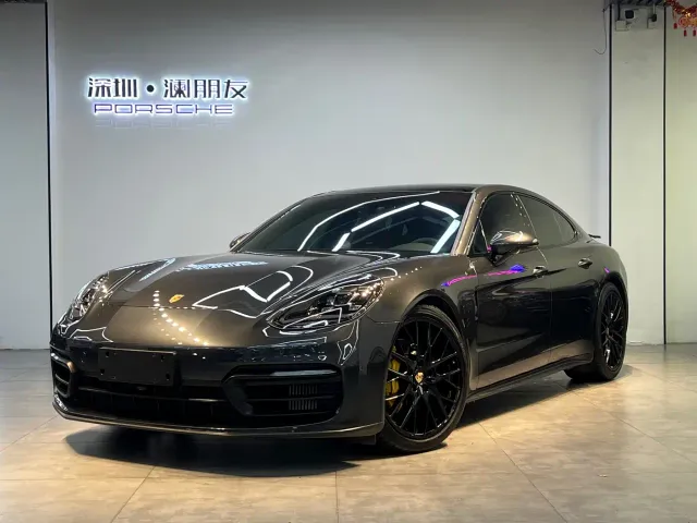 Фотография автомобиля — Porsche Panamera
