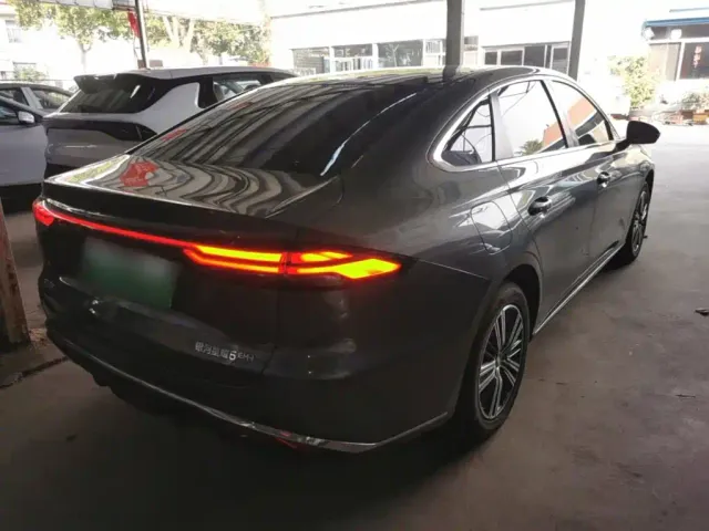 Geely Galaxy Stellar 6 — Фото автомобиля 6