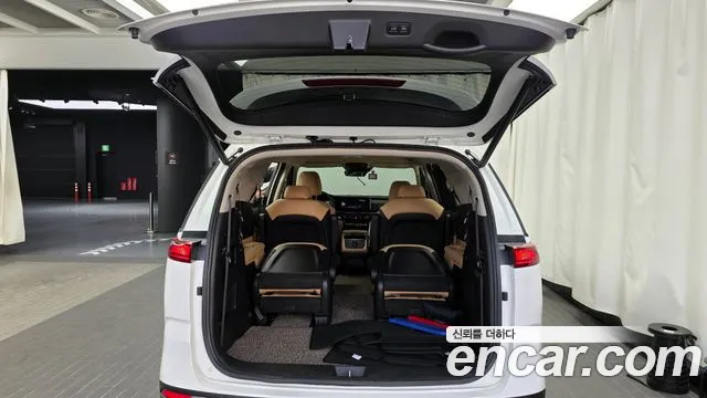 Kia Canival Carnival 4 поколение Бензин 9 мест Noblesse — Фото автомобиля 20