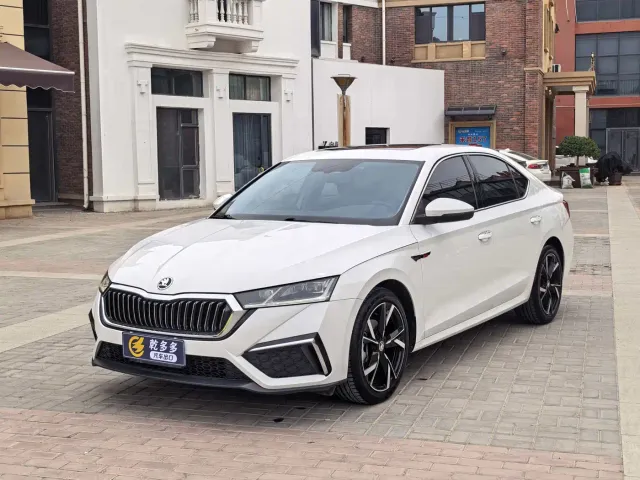 Skoda Octavia — Фото автомобиля 2